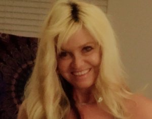 Cherinne escort in Garden City Kansas and sex contacts